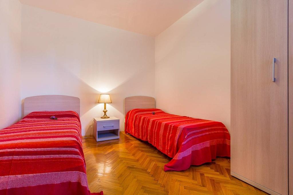 Apartments Valbandon Fazana Bagian luar foto